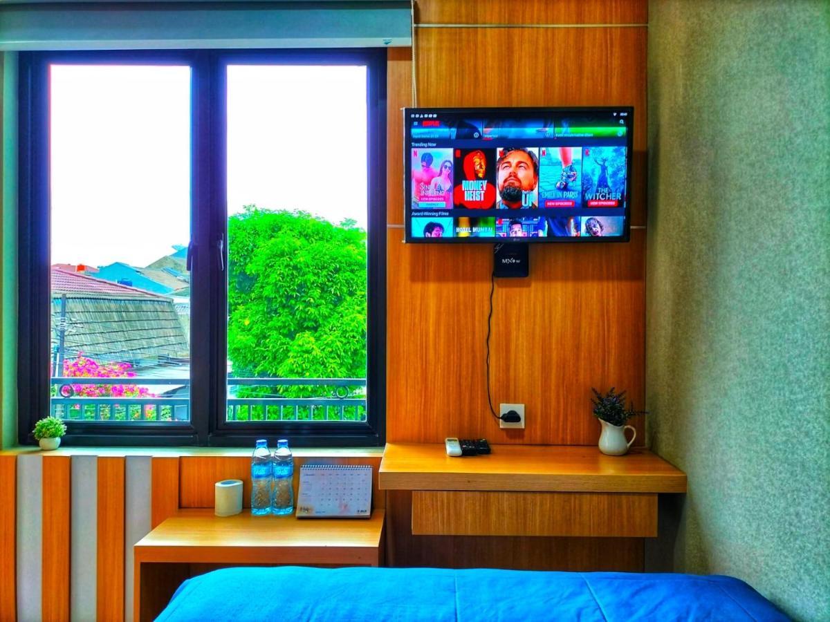 Cozy Residence Tomang Jakarta Exterior foto